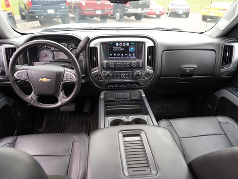 Used 2016 Chevrolet Silverado 1500 LTZ Z71 w/ LTZ Plus Package AWD/4WD image 23