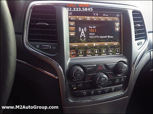 Used 2018 Jeep Grand Cherokee Limited image 28