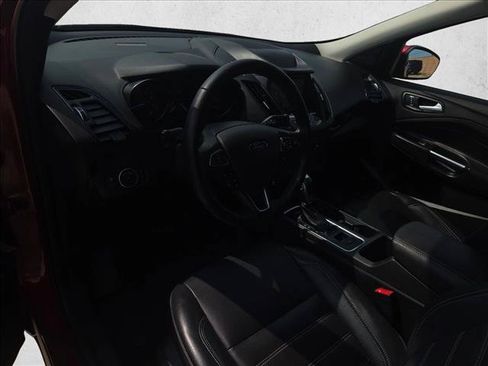 Used 2019 Ford Escape Titanium FWD image 10