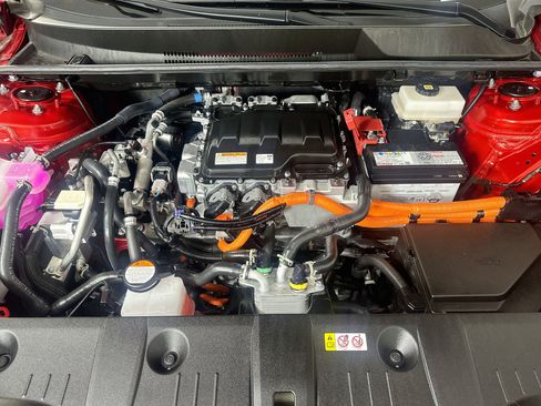 Used 2025 Toyota bZ4X FWD image 35
