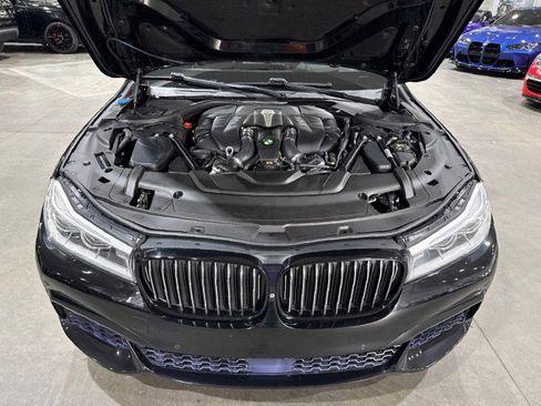 Used 2016 BMW 750i image 20