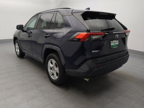 Used 2020 Toyota RAV4 XLE FWD image 5