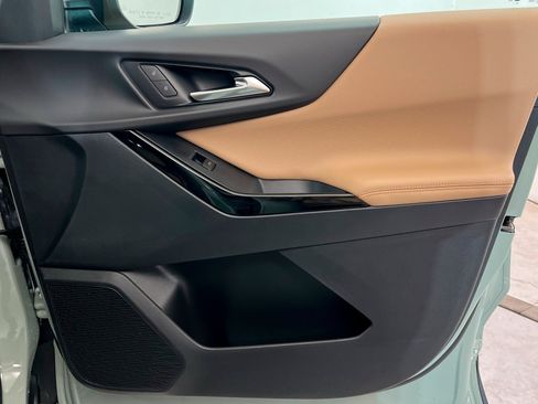 New 2026 Chevrolet Equinox ACTIV w/ Convenience Package III image 24