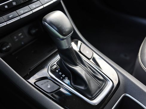 Used 2019 Hyundai Ioniq Limited w/ Ultimate Package 02 image 30