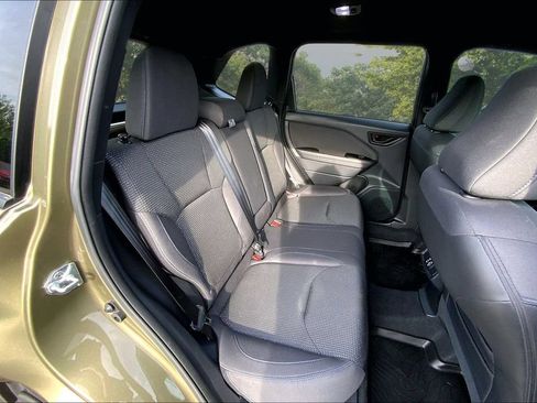 Used 2025 Subaru Forester Premium w/ Convenience Package #1 AWD/4WD image 24