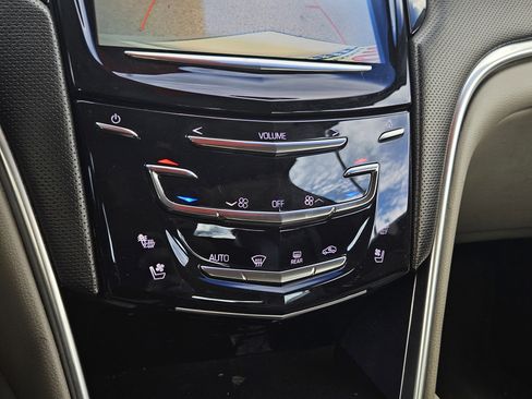 Used 2017 Cadillac XTS Luxury image 22