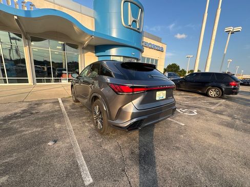 Used 2023 Lexus RX 500h F Sport w/ Accessory Package (2T) AWD/4WD image 19