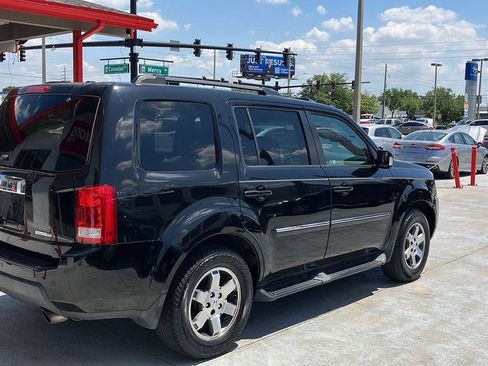 Used 2010 Honda Pilot Touring image 4