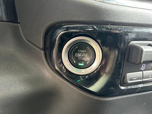 Certified 2025 GMC Sierra 1500 Elevation AWD/4WD image 18