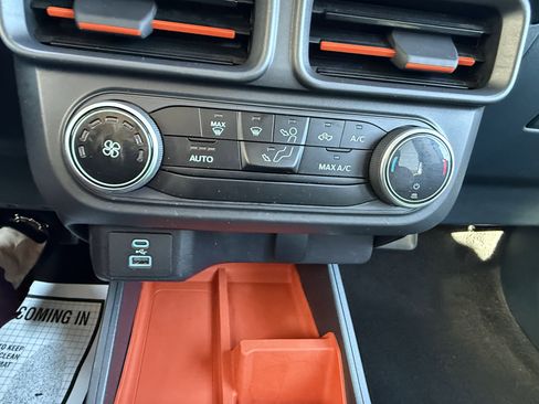 Used 2024 Ford Maverick XLT image 14