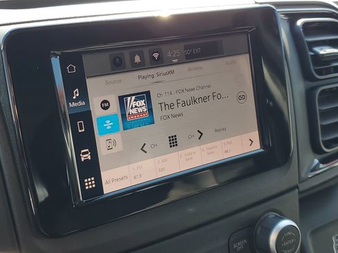 Used 2025 RAM ProMaster 2500 w/ Convenience Group image 14