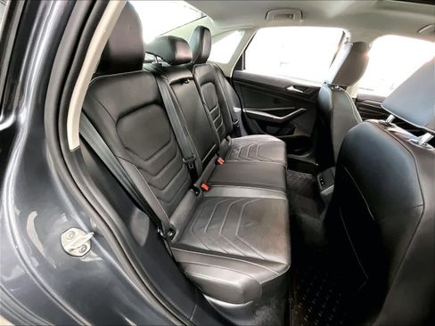 Used 2024 Volkswagen Jetta SEL image 30