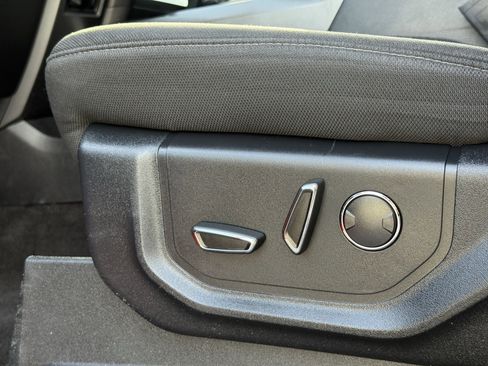 Used 2018 Ford F150 XLT w/ Equipment Group 302A Luxury image 21