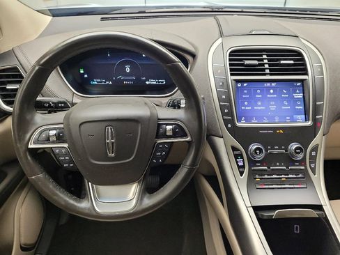 Used 2020 Lincoln Nautilus FWD w/ Equipment Group 101A image 22
