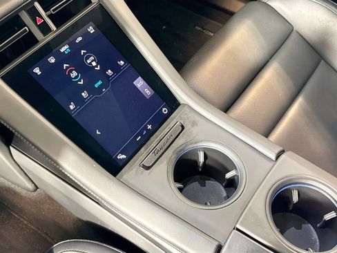 Used 2024 Porsche Taycan GTS image 19