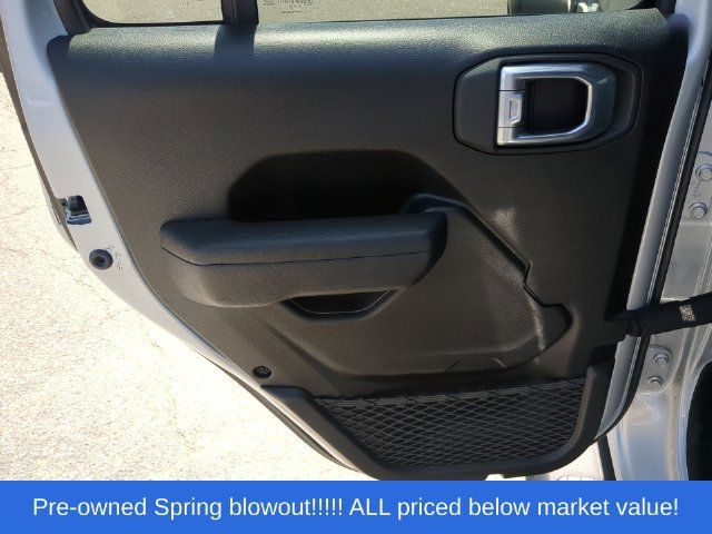 Used 2024 Jeep Wrangler Unlimited Sport AWD/4WD image 32