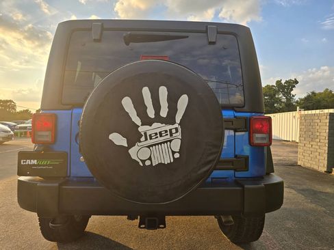 Used 2015 Jeep Wrangler Unlimited Sport w/ Quick Order Package 24S image 11