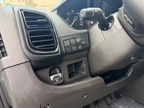 Used 2024 RAM ProMaster 2500 FWD image 20
