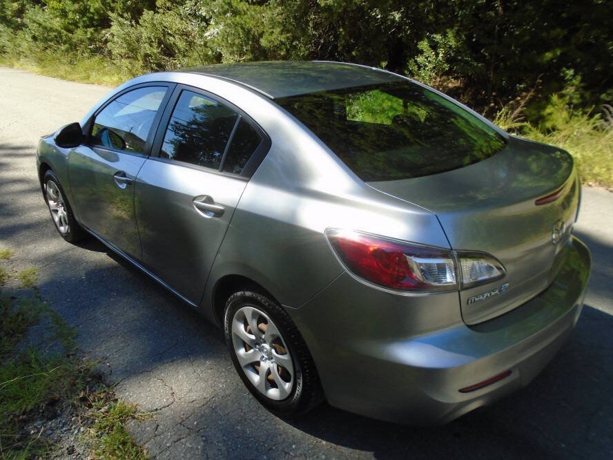 Used 2013 MAZDA MAZDA3 i SV FWD image 7