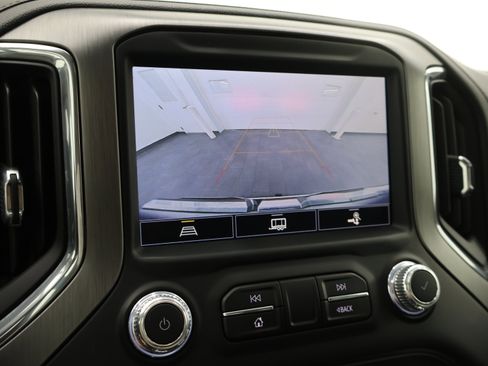 Used 2022 GMC Sierra 1500 Denali w/ Denali Premium Package AWD/4WD image 18
