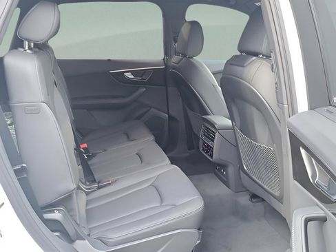 Used 2025 Audi Q7 3.0T Premium Plus w/ Premium Plus Package image 10