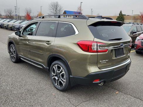 New 2026 Subaru Ascent Limited image 3
