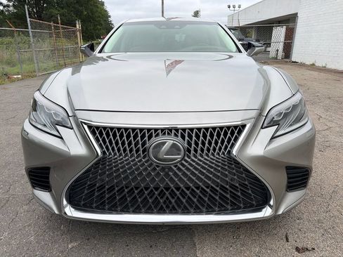 Used 2019 Lexus LS 500 w/ Interior Upgrade Package RWD image 7