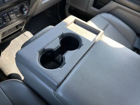 Used 2021 Ford F250 XL w/ Power Equipment Group image 22