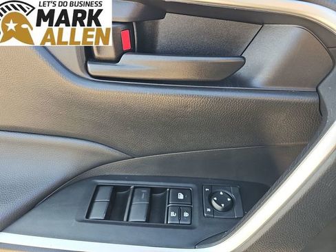 Used 2025 Toyota RAV4 LE image 22