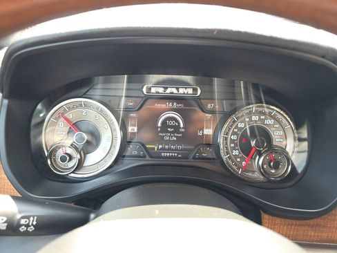 Used 2020 RAM 1500 Limited AWD/4WD image 19