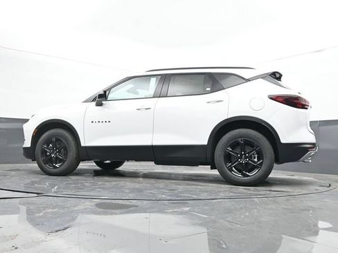 New 2026 Chevrolet Blazer LT w/ Convenience Package AWD/4WD image 47