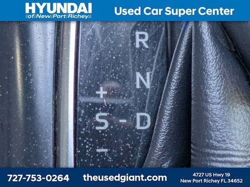 Used 2018 Toyota Camry LE FWD image 24