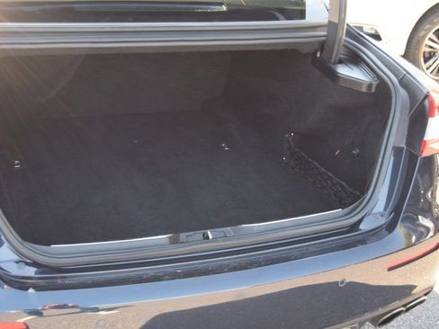 Used 2019 Maserati Quattroporte S GranLusso Q4 AWD/4WD image 18