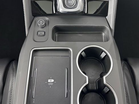 Certified 2025 Acura MDX w/ Advance Package image 23