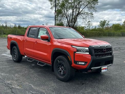 New 2025 Nissan Frontier PRO-4X image 7