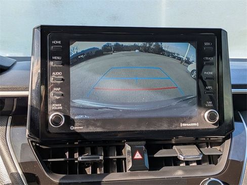 Used 2022 Toyota Corolla SE image 20