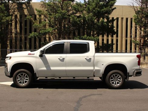 Used 2020 Chevrolet Silverado 1500 RST w/ All-Star Edition AWD/4WD image 12