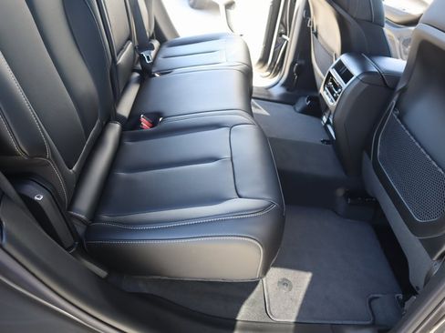 New 2025 Jeep Grand Cherokee Limited image 15