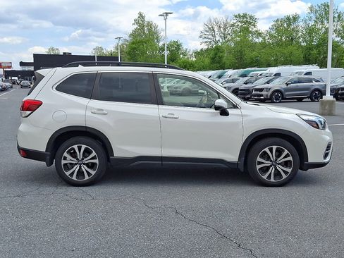 Used 2021 Subaru Forester Limited AWD/4WD image 4