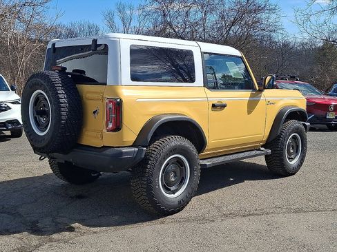 Used 2024 Ford Bronco Heritage Edition AWD/4WD image 6