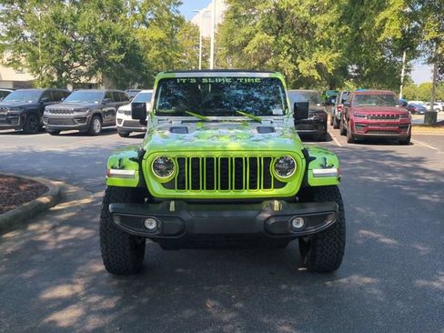 Used 2024 Jeep Wrangler Unlimited Rubicon w/ Safety Group AWD/4WD image 8