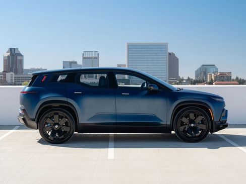 Used 2023 Fisker Ocean One image 11