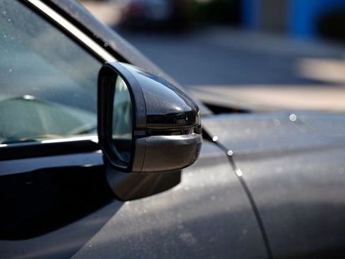 New 2026 Honda HR-V LX image 13