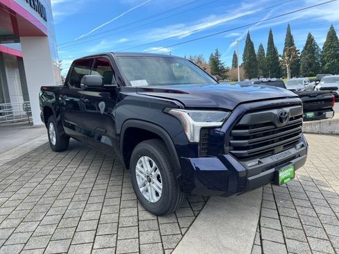 New 2026 Toyota Tundra SR5 AWD/4WD image 7