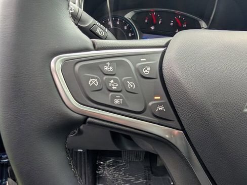 Used 2023 Chevrolet Equinox Premier FWD image 14
