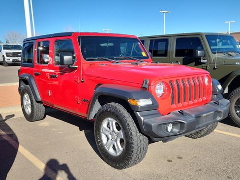 Used 2021 Jeep Wrangler Unlimited Sport image 4