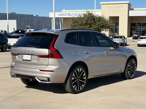 New 2026 Volvo XC60 T8 Ultra w/ Protection Package Premier image 6