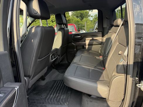 Used 2021 Chevrolet Silverado 2500 LTZ w/ LTZ Convenience Package AWD/4WD image 13