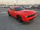 Used 2019 Dodge Challenger SXT image 2