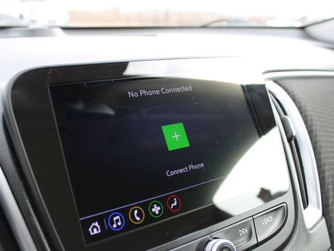 Used 2024 Chevrolet Malibu LT image 46